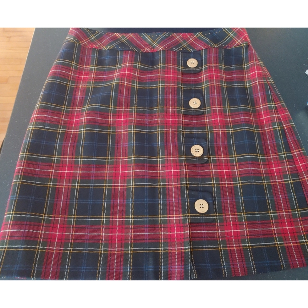 J McLaughlin red plaid skirt, size 6